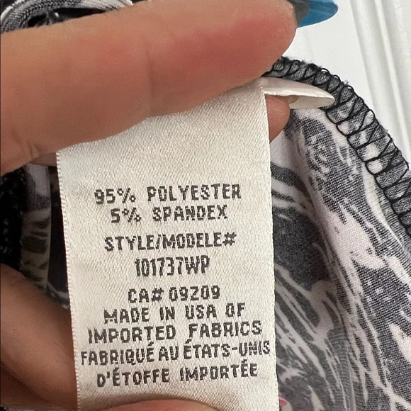 Cleo Black and White Swirl Blouse - Picture 3 of 4